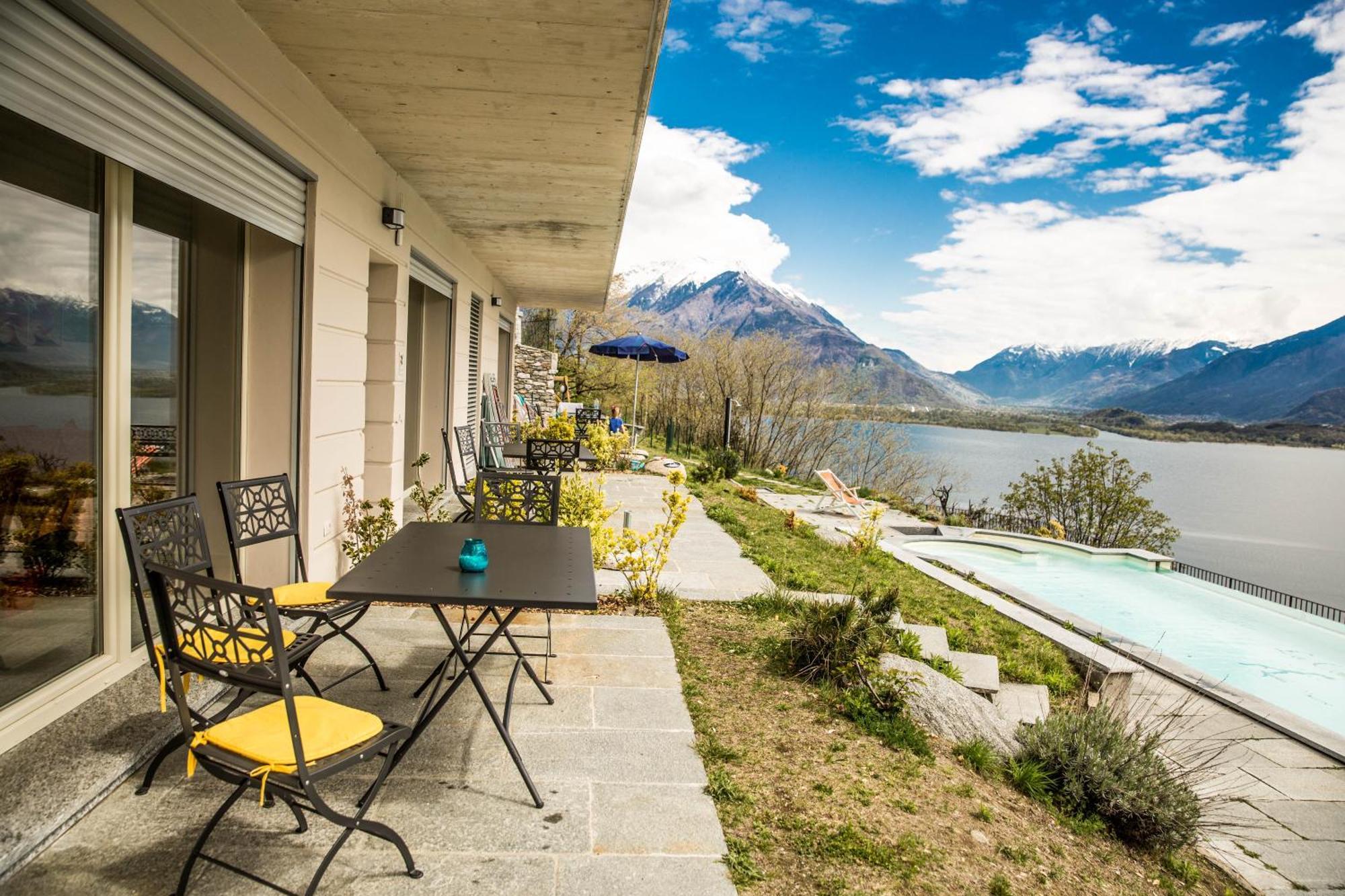 La Collinetta Apartments Vercana Bagian luar foto