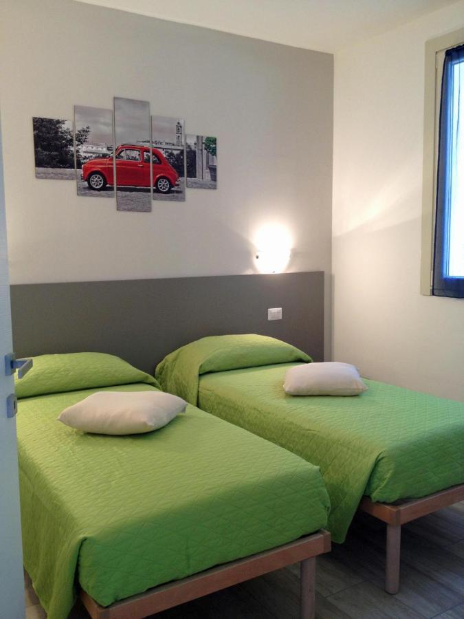 La Collinetta Apartments Vercana Bagian luar foto
